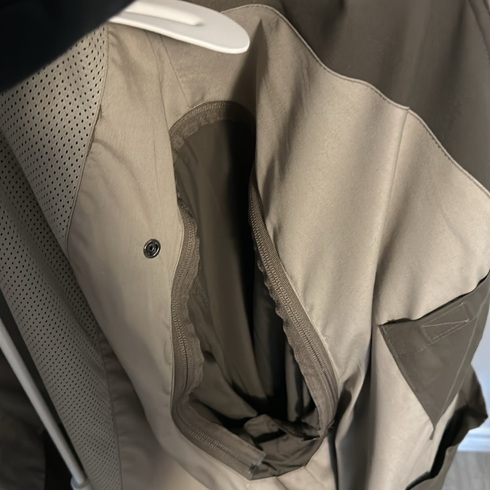 Men's Olive Jacket - Picture 8 of 9